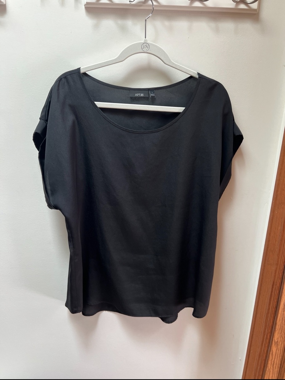 Apt. 9 Black Satin Short Sleeve Blouse Top Women’s Large